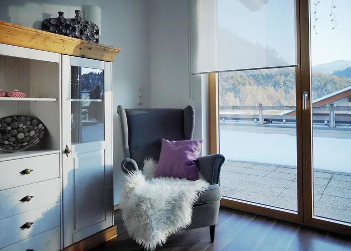 Der Ottenhof بيت ضيافة والشسي