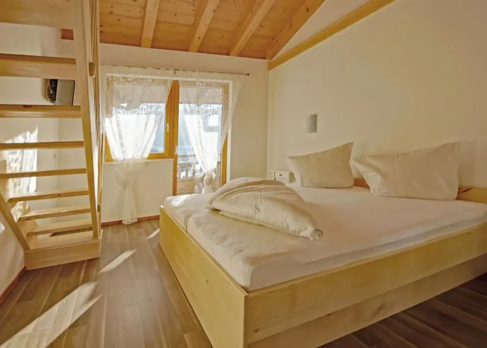 Der Ottenhof بيت ضيافة والشسي